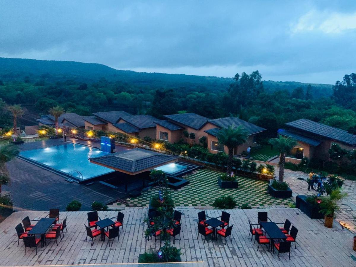 Regenta Resort Belagavi 외부 사진
